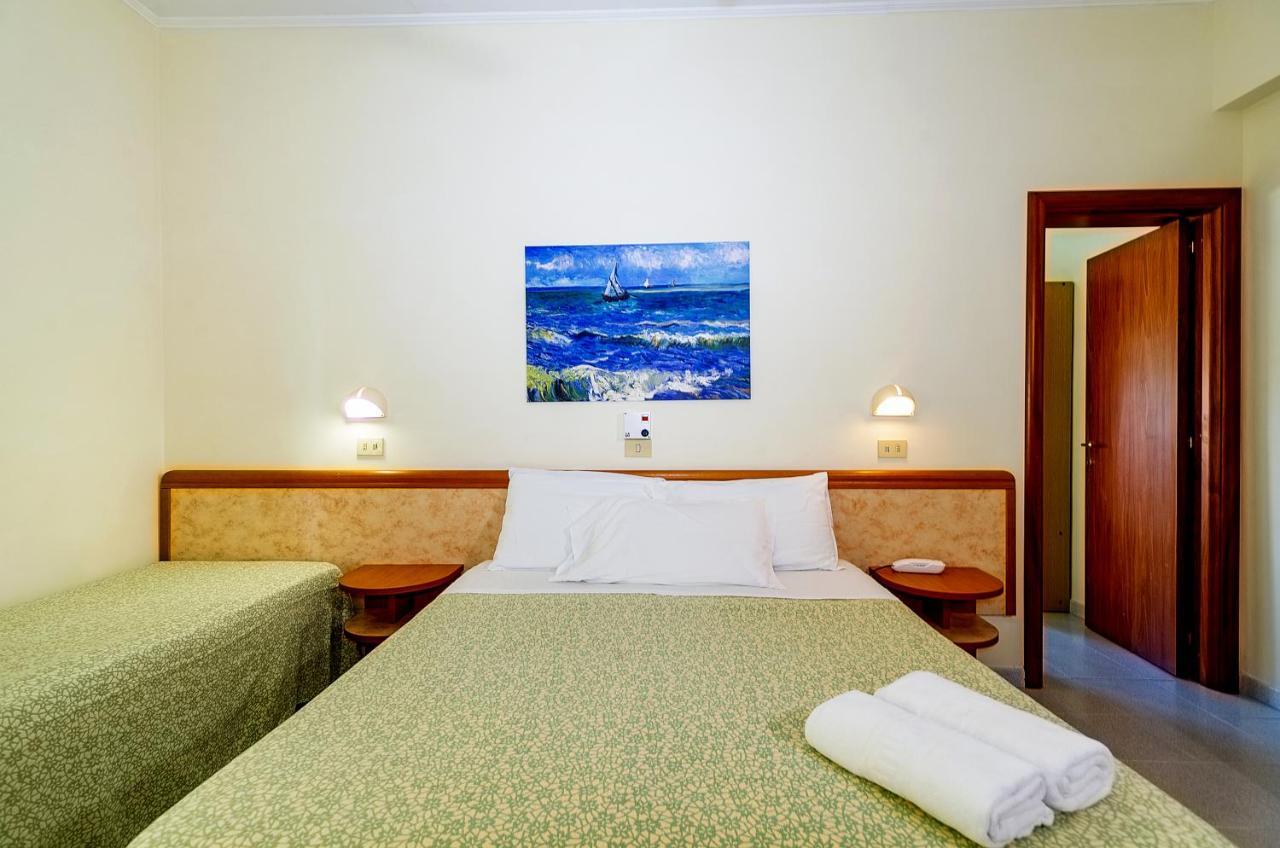 Hotel Miramare - Silvi Marina Dış mekan fotoğraf