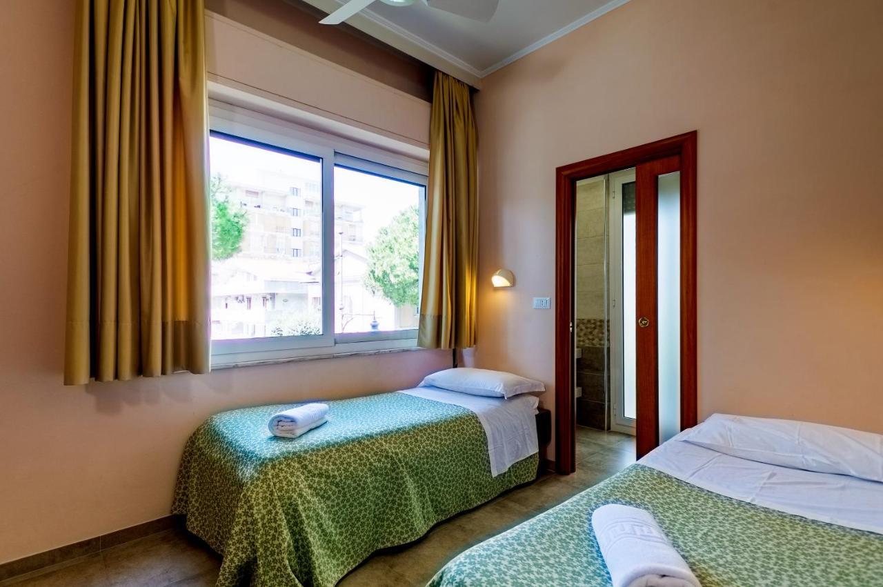 Hotel Miramare - Silvi Marina Dış mekan fotoğraf