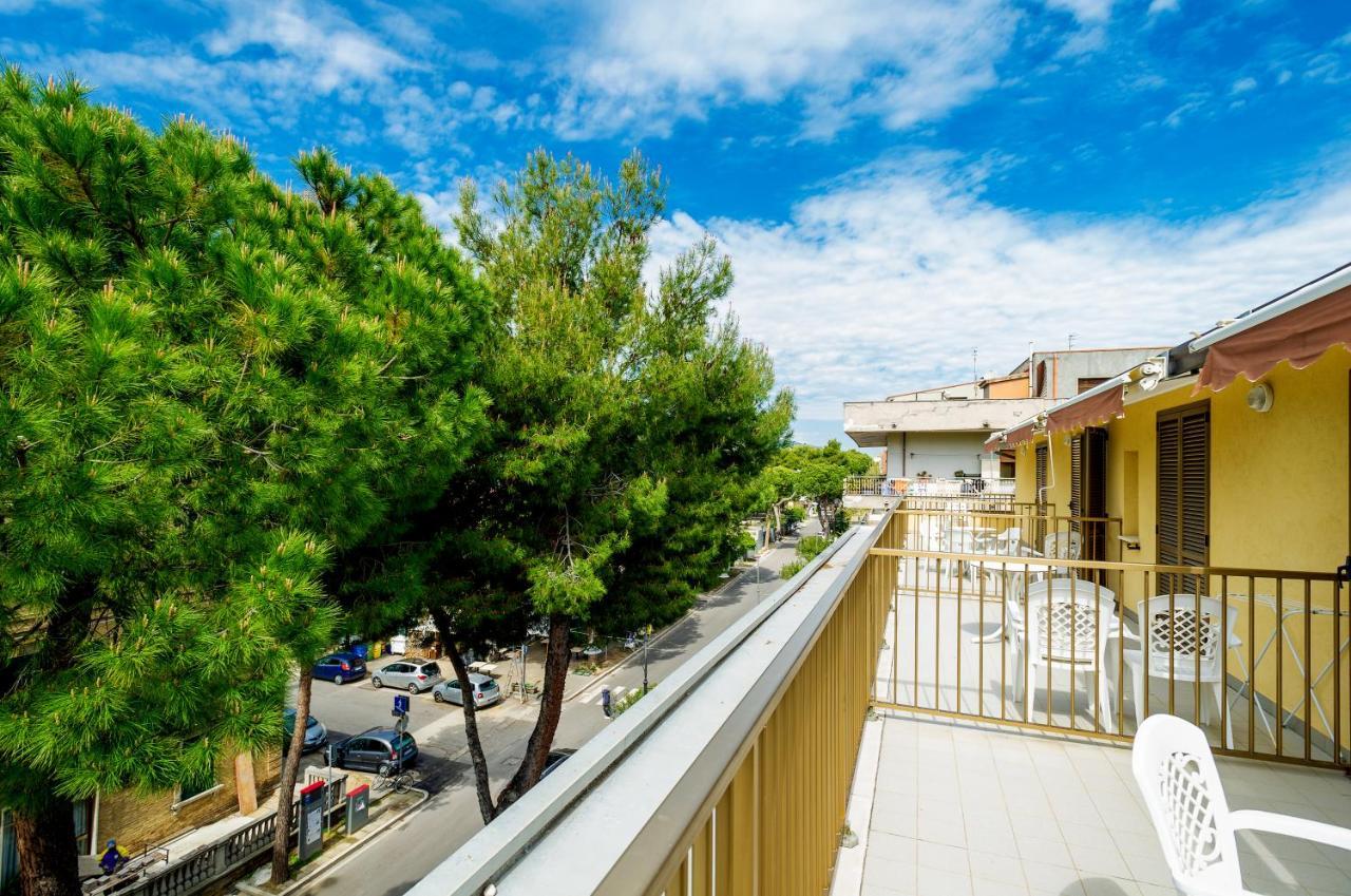 Hotel Miramare - Silvi Marina Dış mekan fotoğraf
