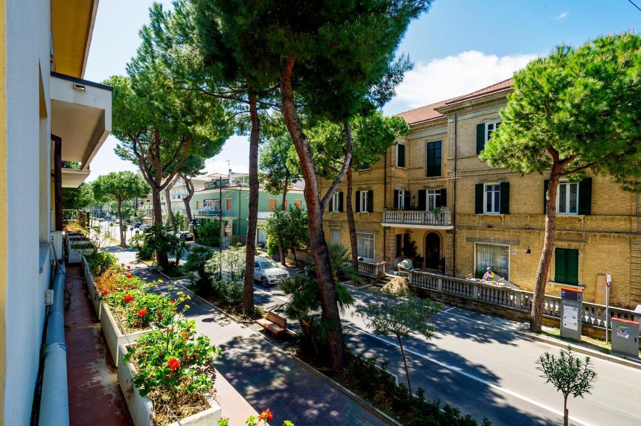 Hotel Miramare - Silvi Marina Dış mekan fotoğraf