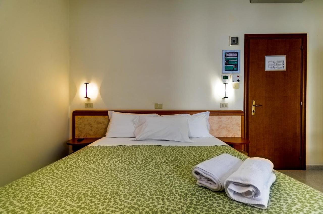 Hotel Miramare - Silvi Marina Dış mekan fotoğraf