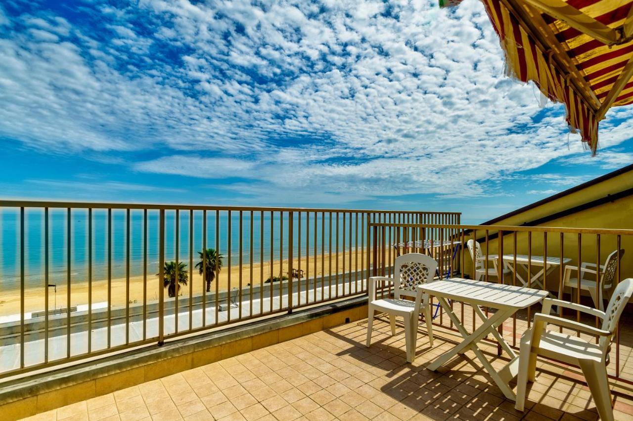 Hotel Miramare - Silvi Marina Dış mekan fotoğraf
