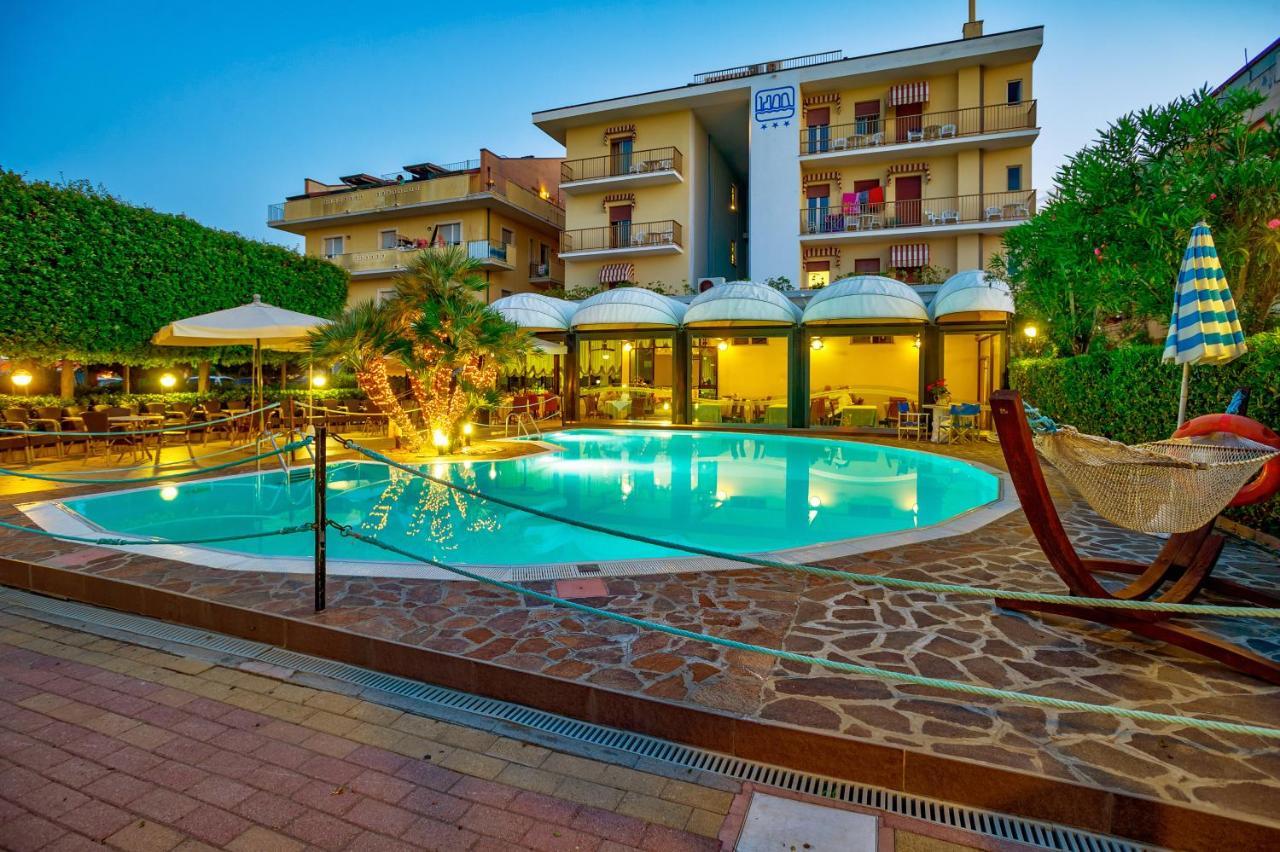 Hotel Miramare - Silvi Marina Dış mekan fotoğraf